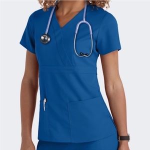 Grey’s Anatomy | 3 Pocket Mock Wrap Scrub Top